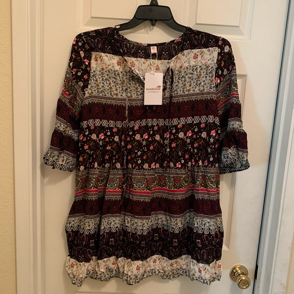 Nice Flowered mini dress with half sleeve